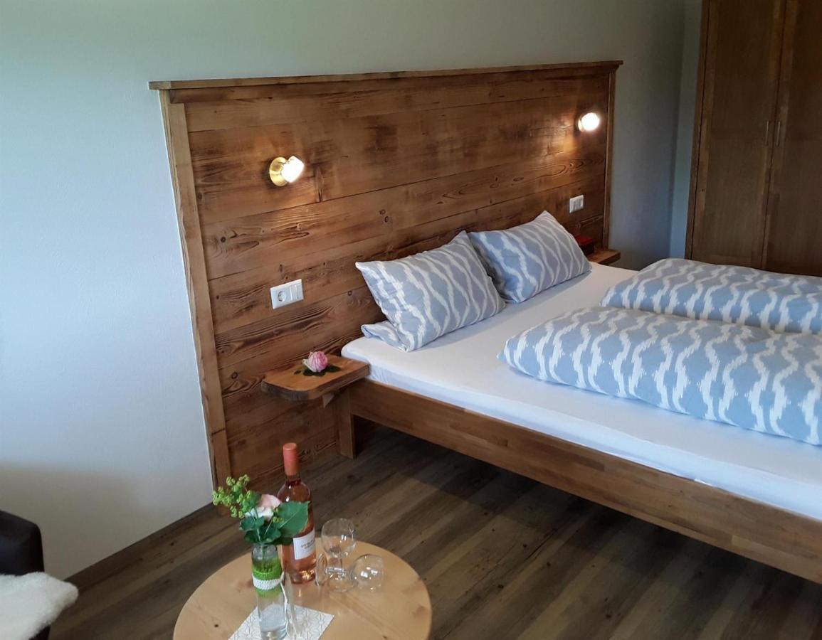 Bed and Breakfast Rosenhof Исни  Экстерьер фото