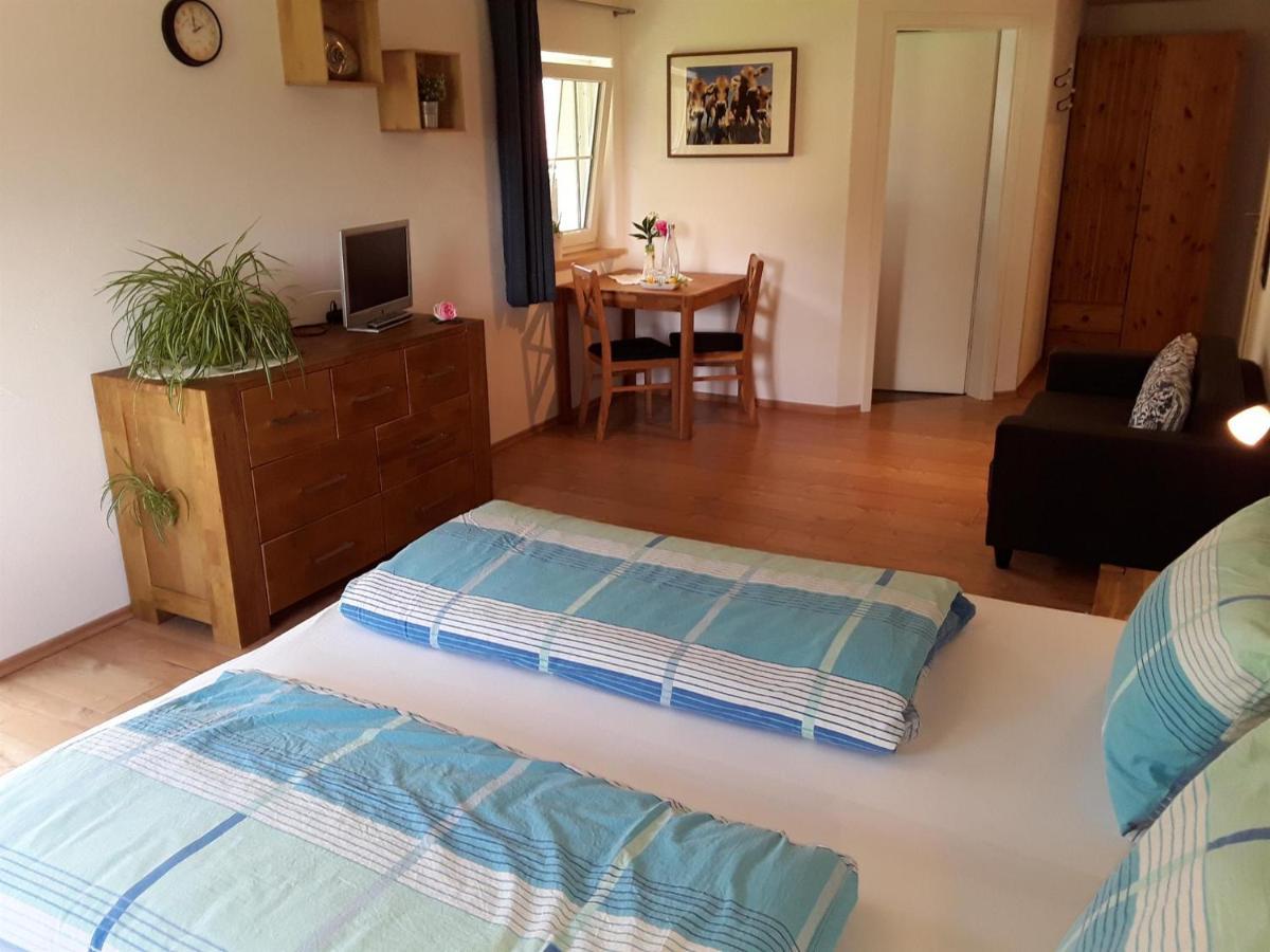 Bed and Breakfast Rosenhof Исни  Экстерьер фото